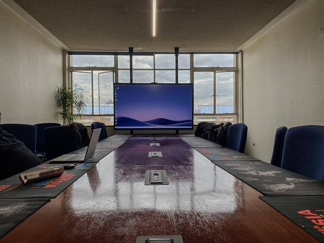 Boardroom display